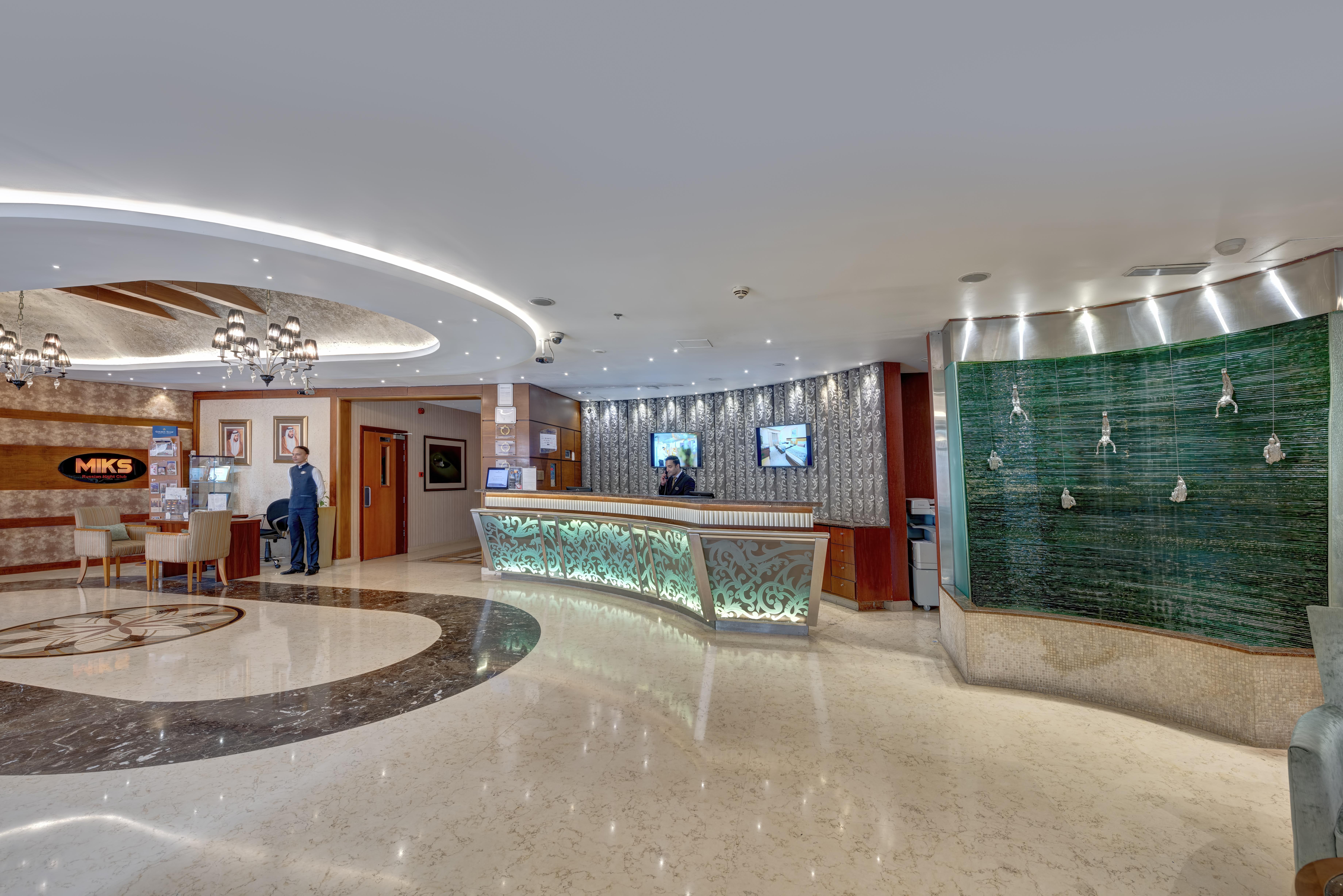Golden Tulip Hotel Al Barsha Dubai Dış mekan fotoğraf